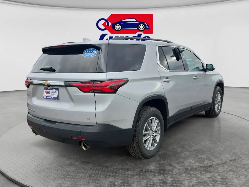 Chevrolet Traverse photo 5