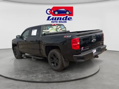 Another view of 2017 Chevrolet Silverado 1500 Crew Cab Z71 LT Pickup 4D 5 3/4 ft for sale in Wadena, MN at Lunde Auto Sales Center