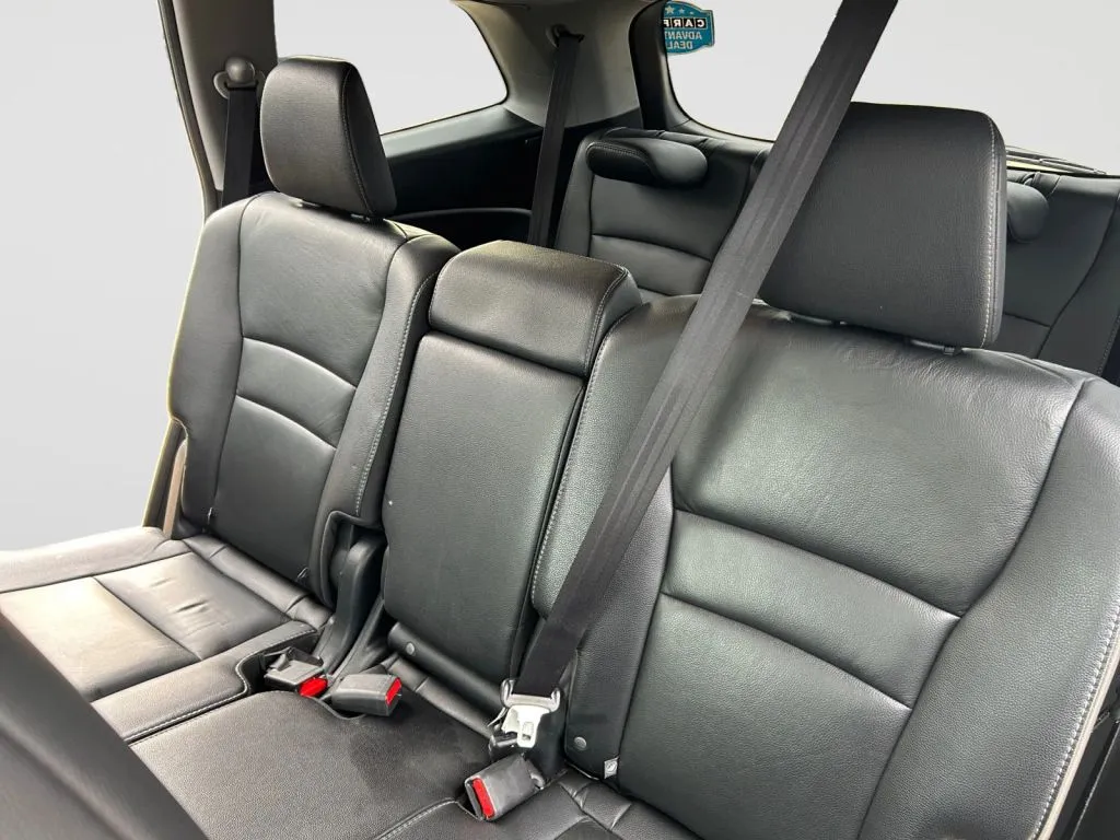 Honda Pilot photo 13