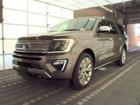 Gray 2018 Ford Expedition MAX Platinum Sport Utility 4D for sale in Wadena, MN