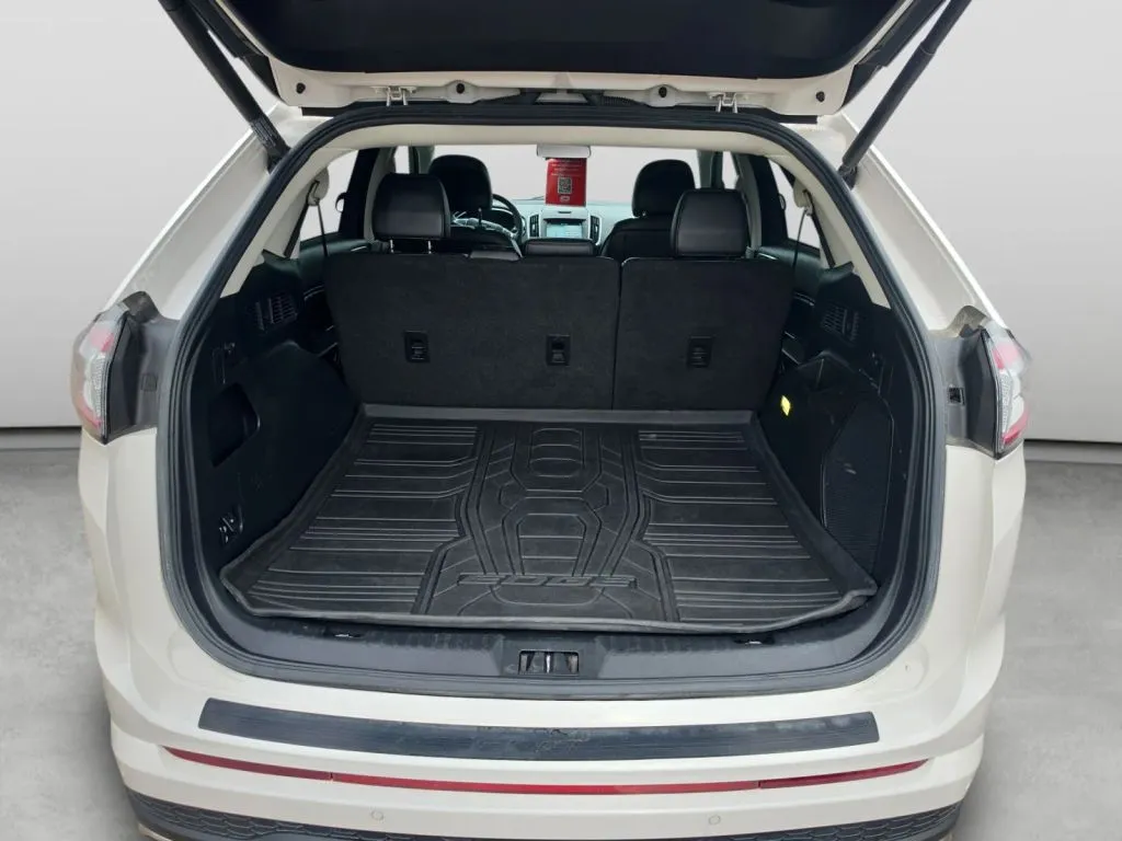 Ford Edge photo 19