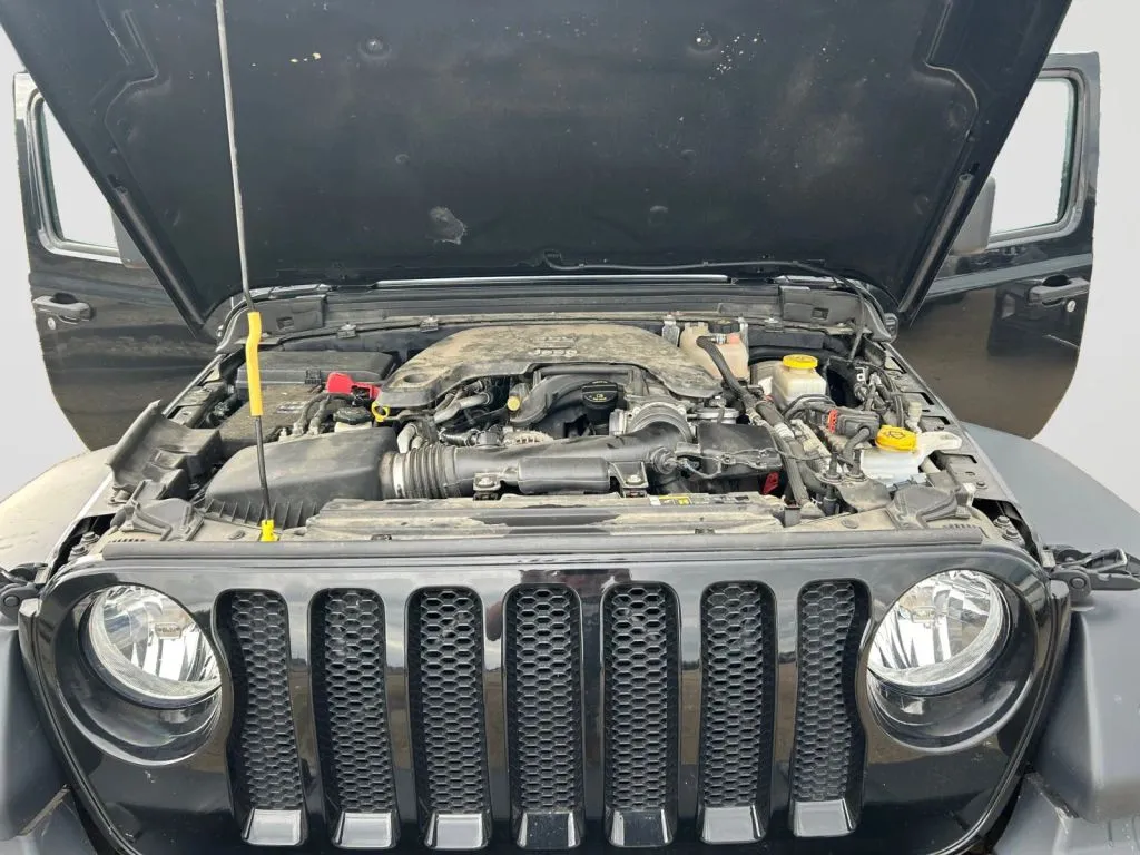 Jeep Wrangler photo 20