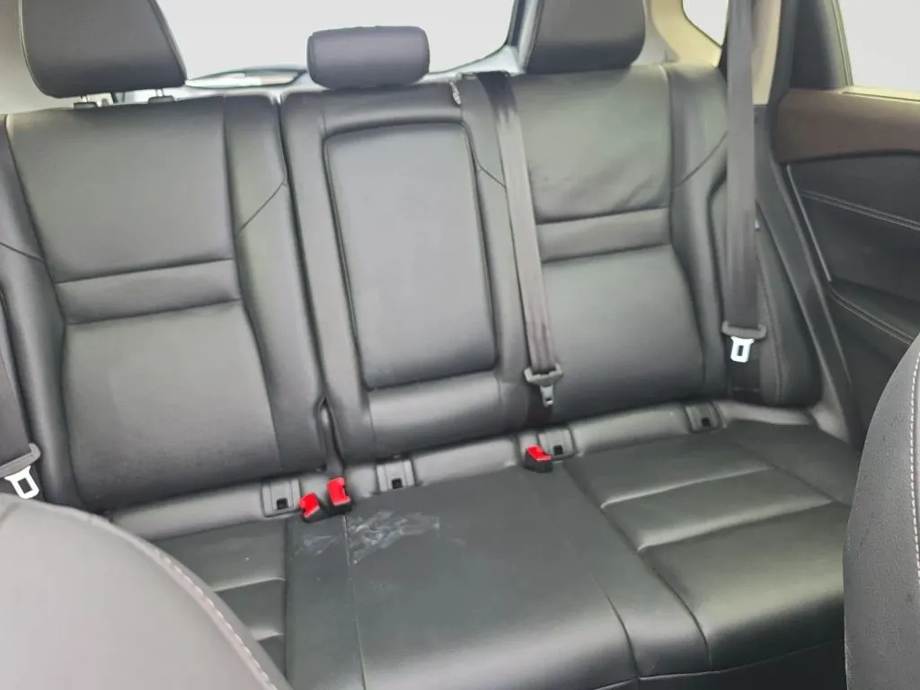 Nissan Rogue photo 18