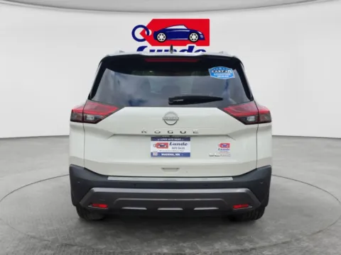 More photos of 2023 Nissan Rogue SL (2023.5) Sport Utility 4D at Lunde Auto Sales Center, MN