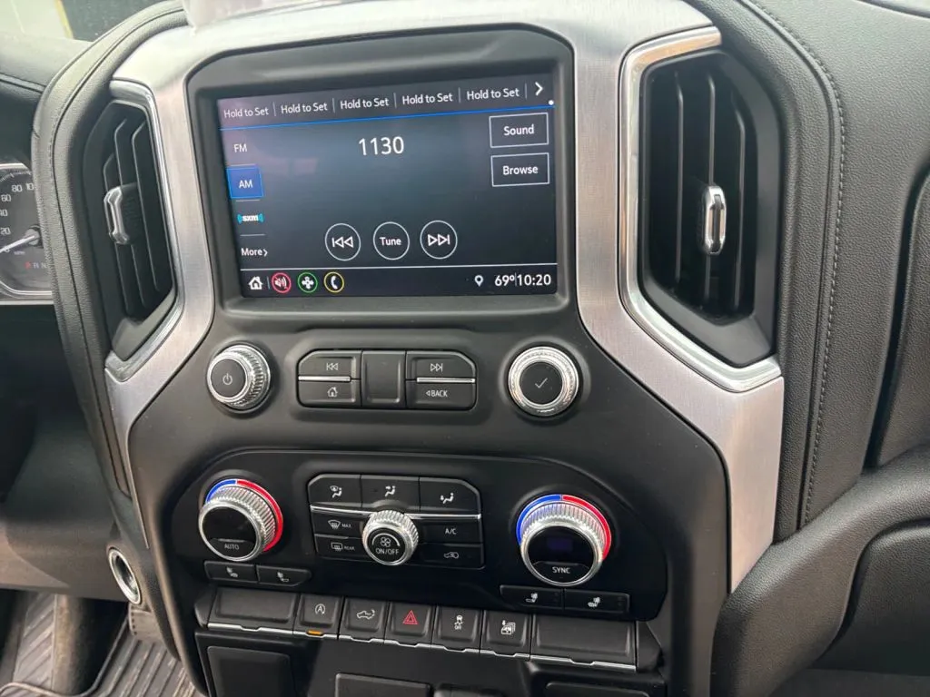 GMC Sierra photo 21