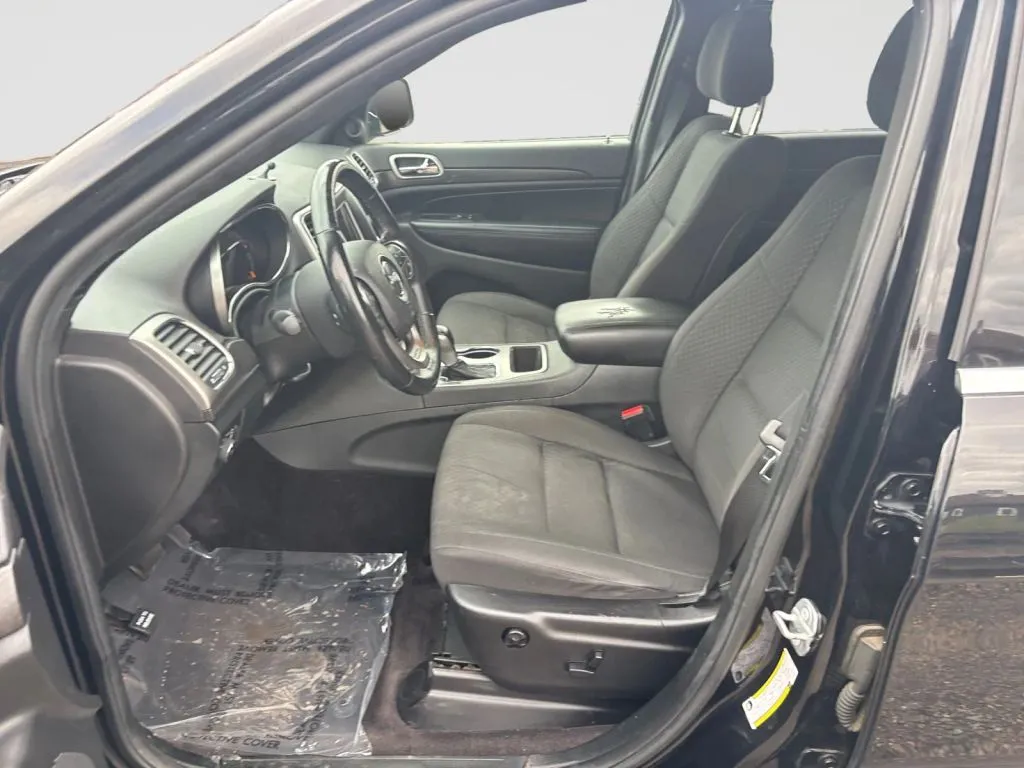 Jeep Grand Cherokee photo 10