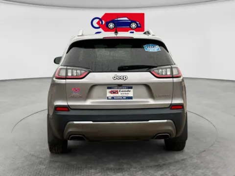 More photos of 2019 Jeep Cherokee Limited Sport Utility 4D at Lunde Auto Sales Center, MN