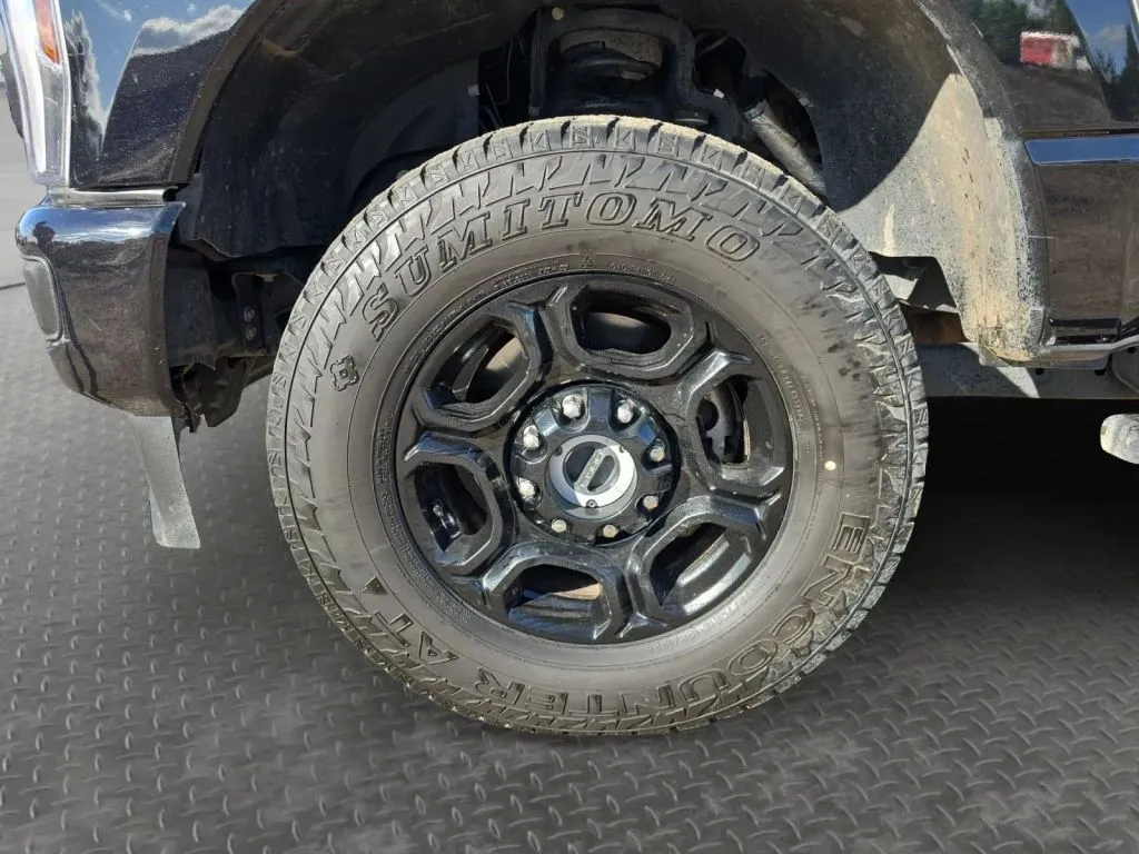 Ford F-250 photo 11
