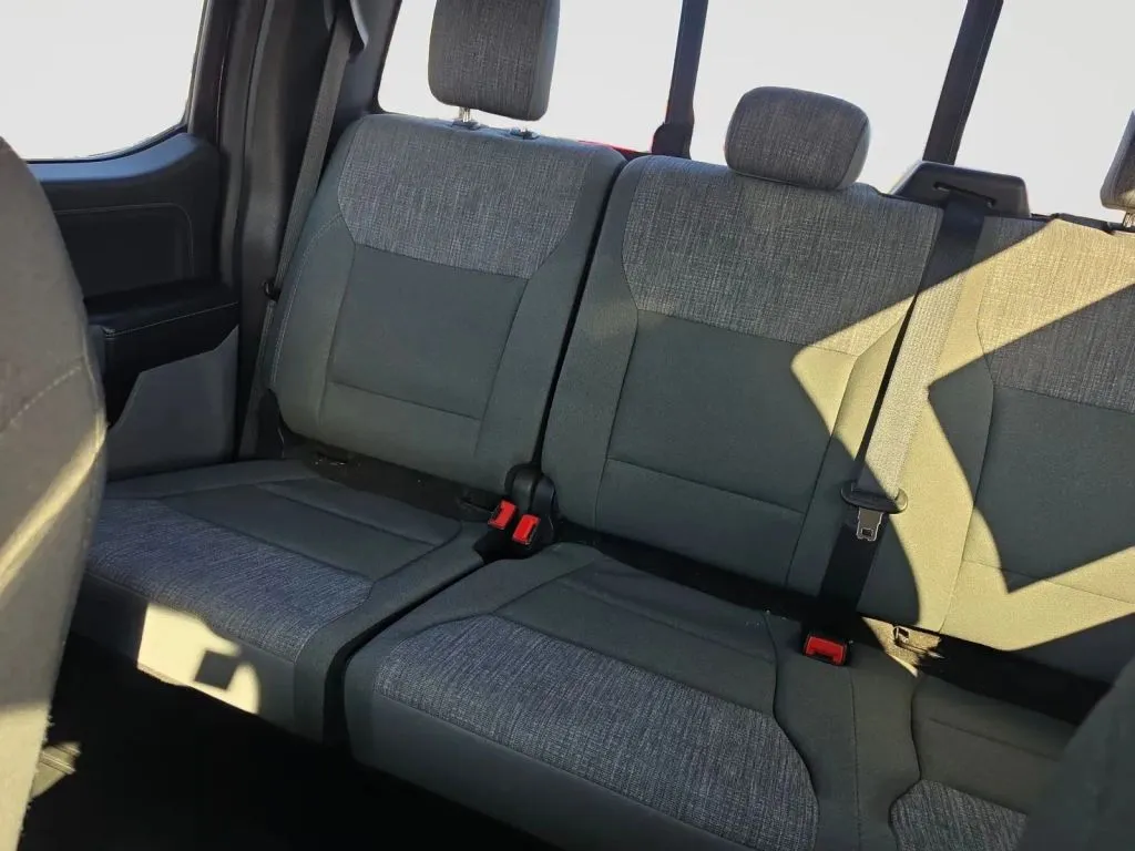 Ford F-250 photo 13