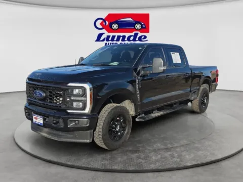 Black 2024 Ford F250 Super Duty Crew Cab XLT Pickup 4D 6 3/4 ft for sale in Wadena, MN