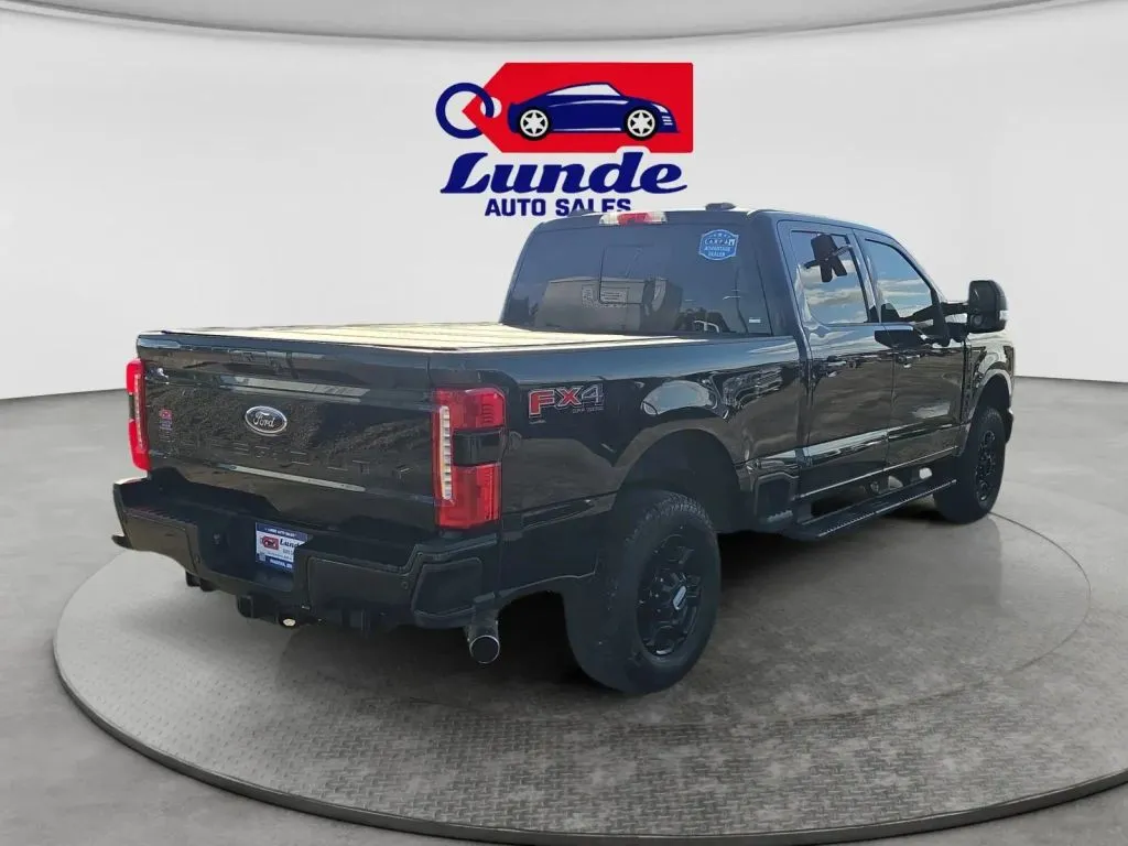 Ford F-250 photo 7