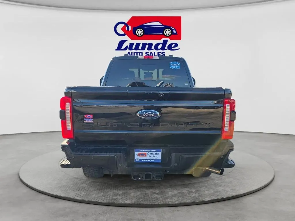 Ford F-250 photo 8