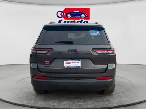 More photos of 2023 Jeep Grand Cherokee L Altitude Sport Utility 4D at Lunde Auto Sales Center, MN