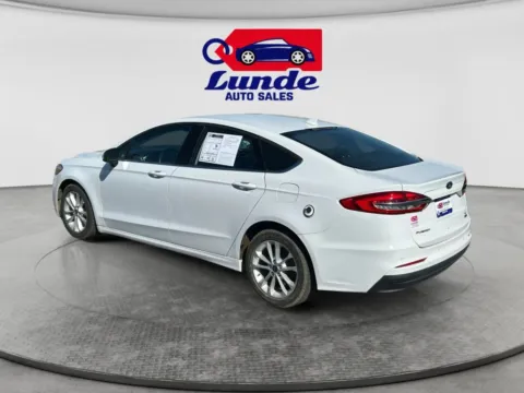 Another view of 2020 Ford Fusion SE Hybrid Sedan 4D for sale in Wadena, MN at Lunde Auto Sales Center