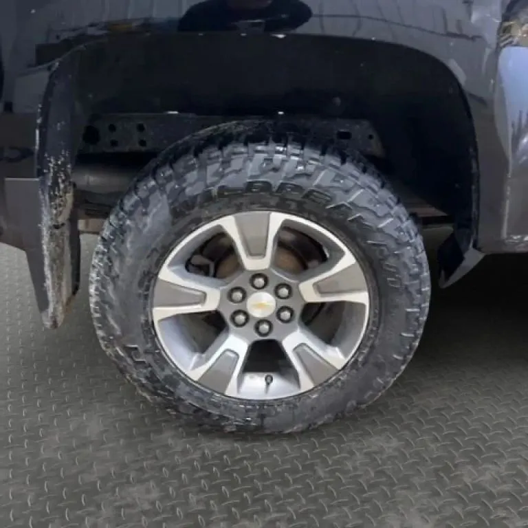 2018 Chevrolet Colorado Z71 - Photo 8