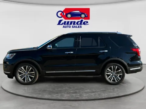 Photos of 2018 Ford Explorer Platinum Sport Utility 4D for sale in Wadena, MN at Lunde Auto Sales - Wadena