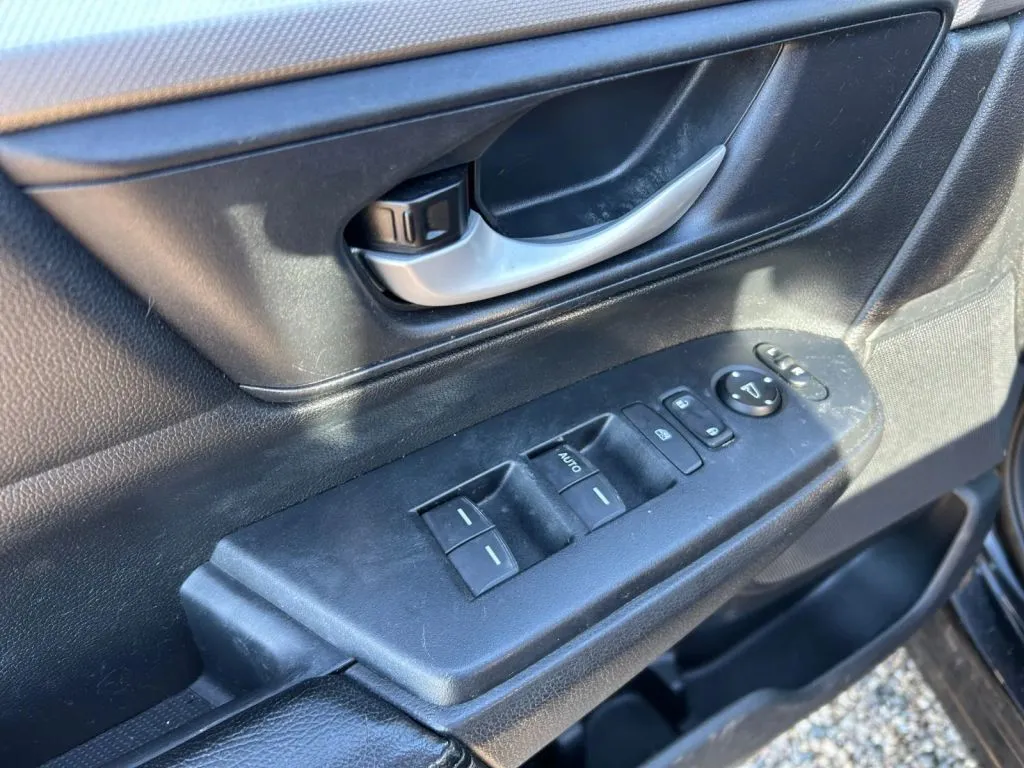 Honda CR-V photo 17