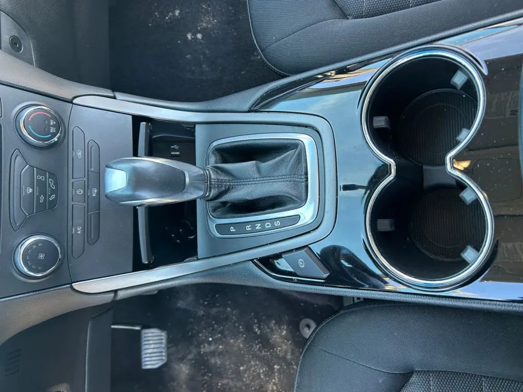Ford Edge photo 22