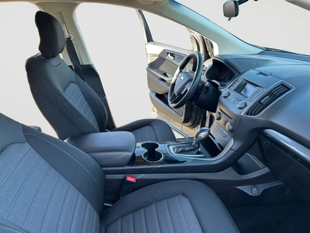 Ford Edge photo 15