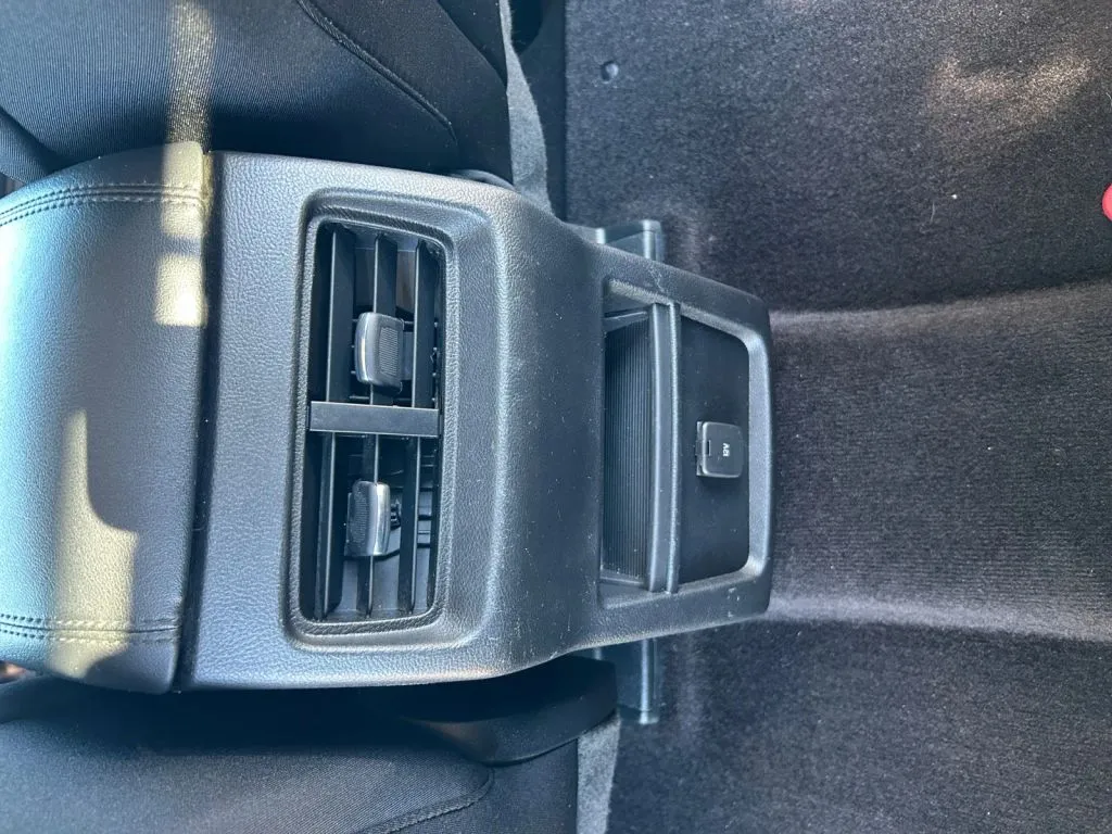 Ford Edge photo 25