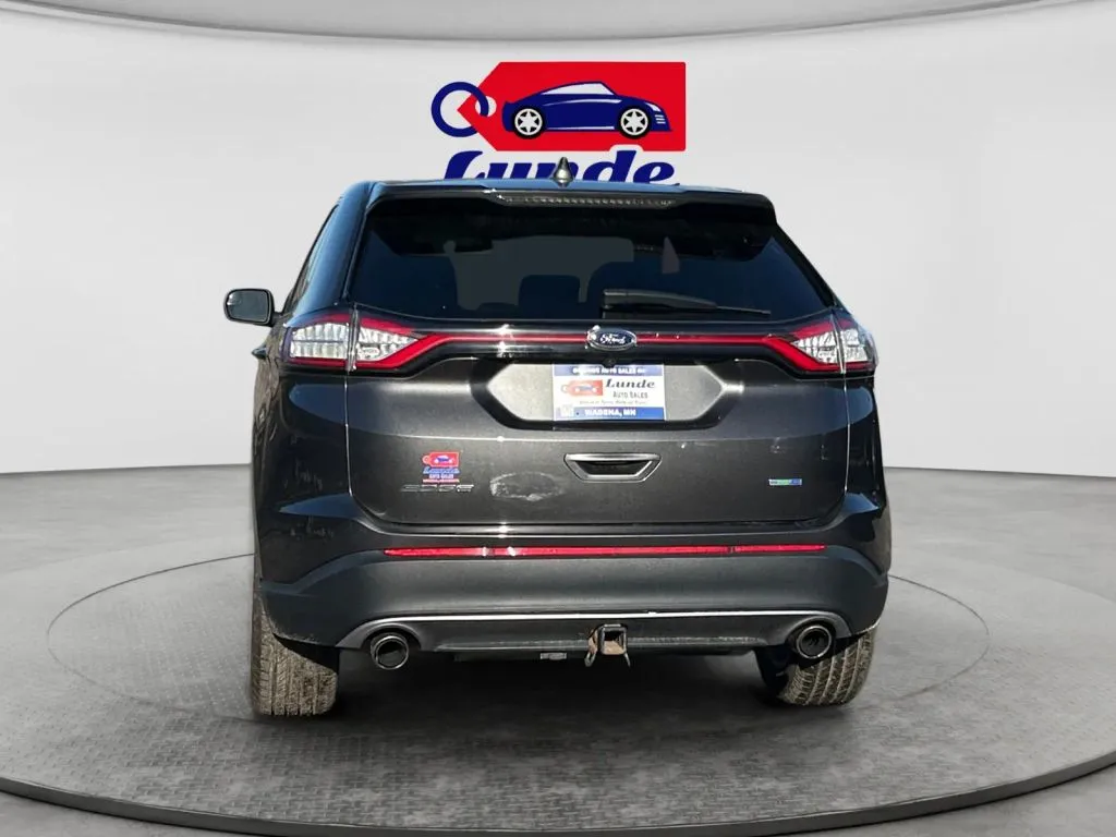 Ford Edge photo 4