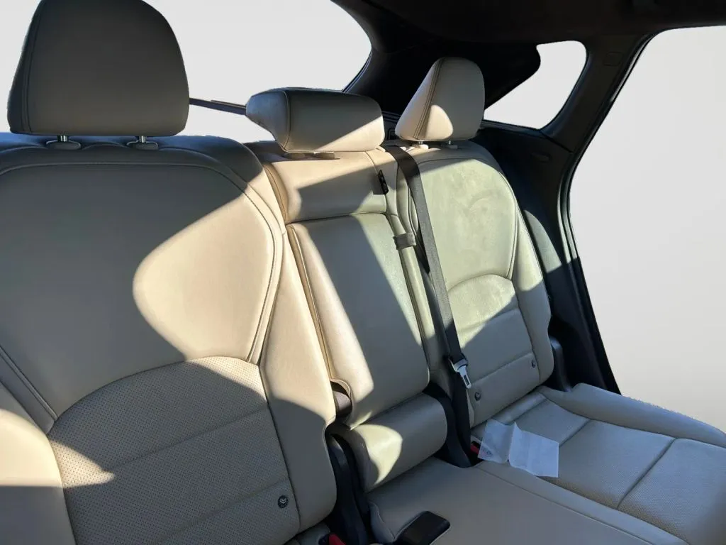 Infiniti QX50 photo 18