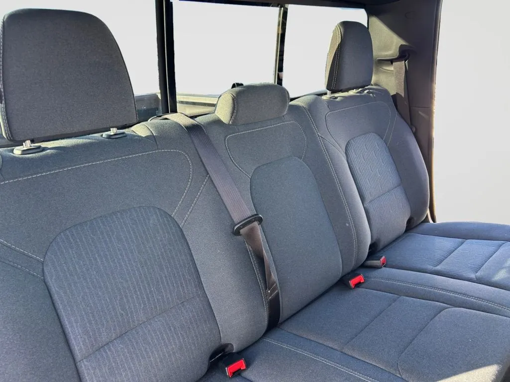 Ram 1500 photo 18