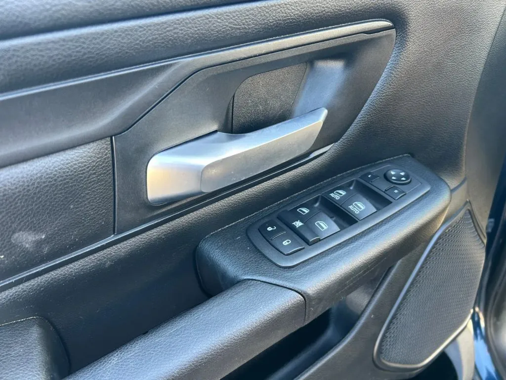 Ram 1500 photo 17
