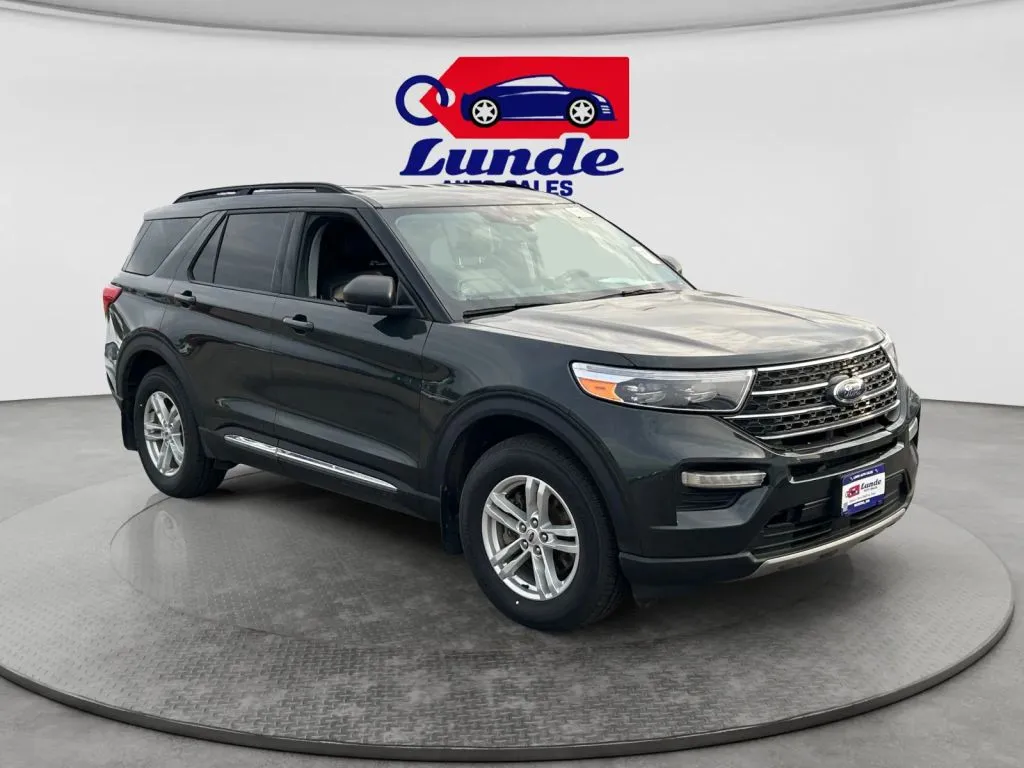 Ford Explorer photo 4