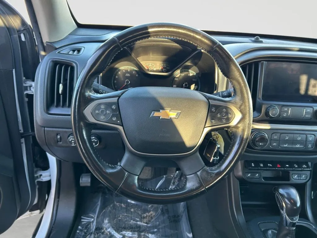 Chevrolet Colorado photo 11
