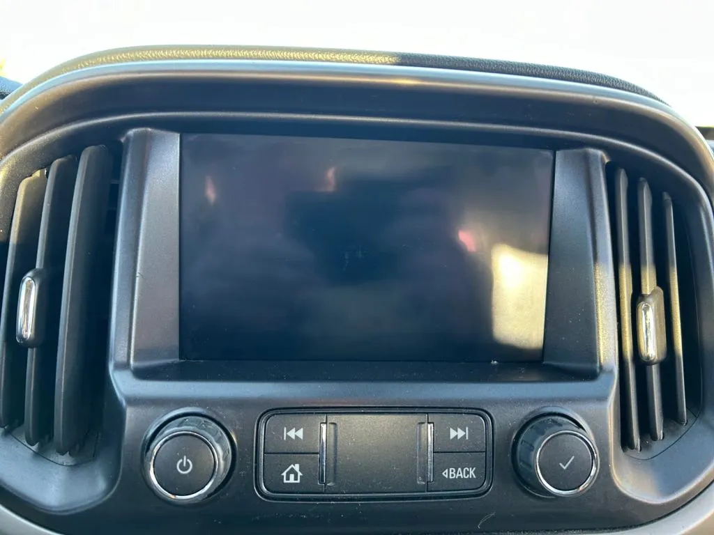 Chevrolet Colorado photo 21