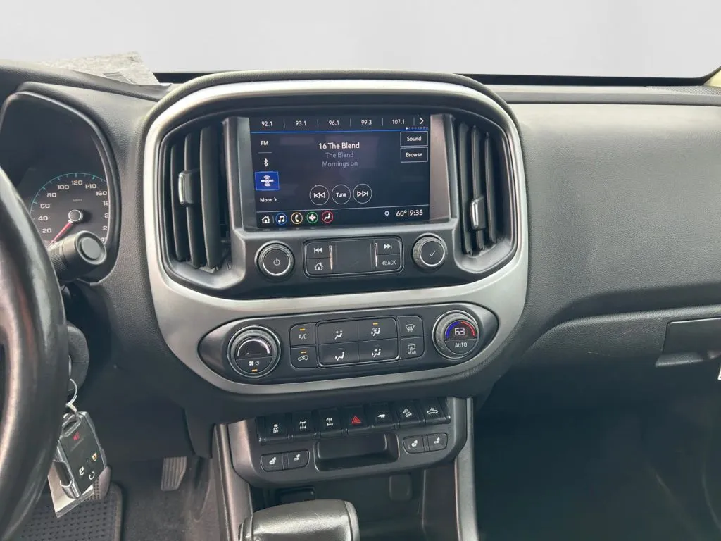 Chevrolet Colorado photo 7