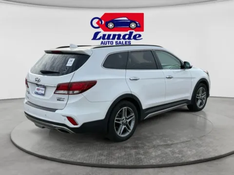 Another view of 2019 Hyundai Santa Fe XL Limited Ultimate Sport Utility 4D for sale in Wadena, MN at Lunde Auto Sales - Wadena