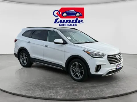 More photos of 2019 Hyundai Santa Fe XL Limited Ultimate Sport Utility 4D at Lunde Auto Sales - Wadena, MN