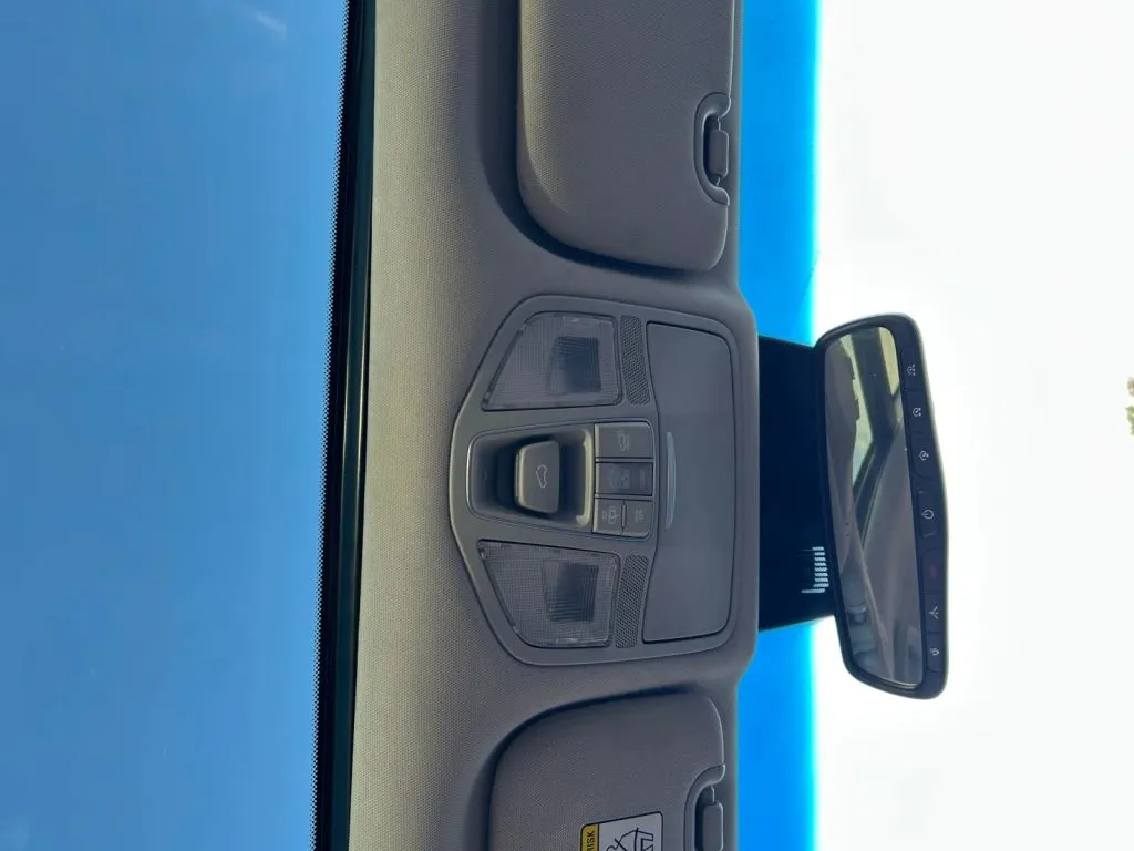 Hyundai Santa Fe XL photo 23