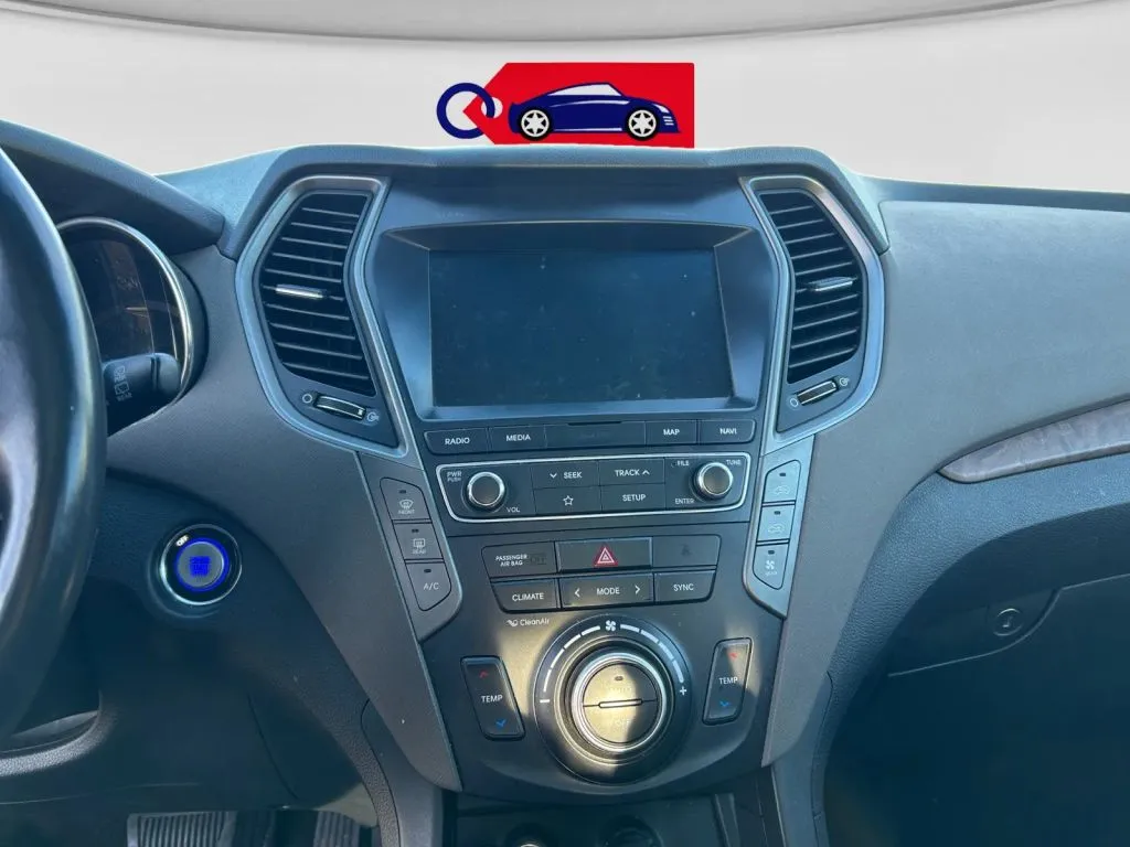 Hyundai Santa Fe XL photo 12