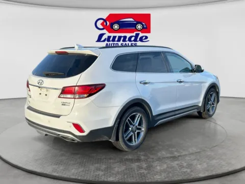More photos of 2019 Hyundai Santa Fe XL Limited Ultimate Sport Utility 4D at Lunde Auto Sales - Wadena, MN