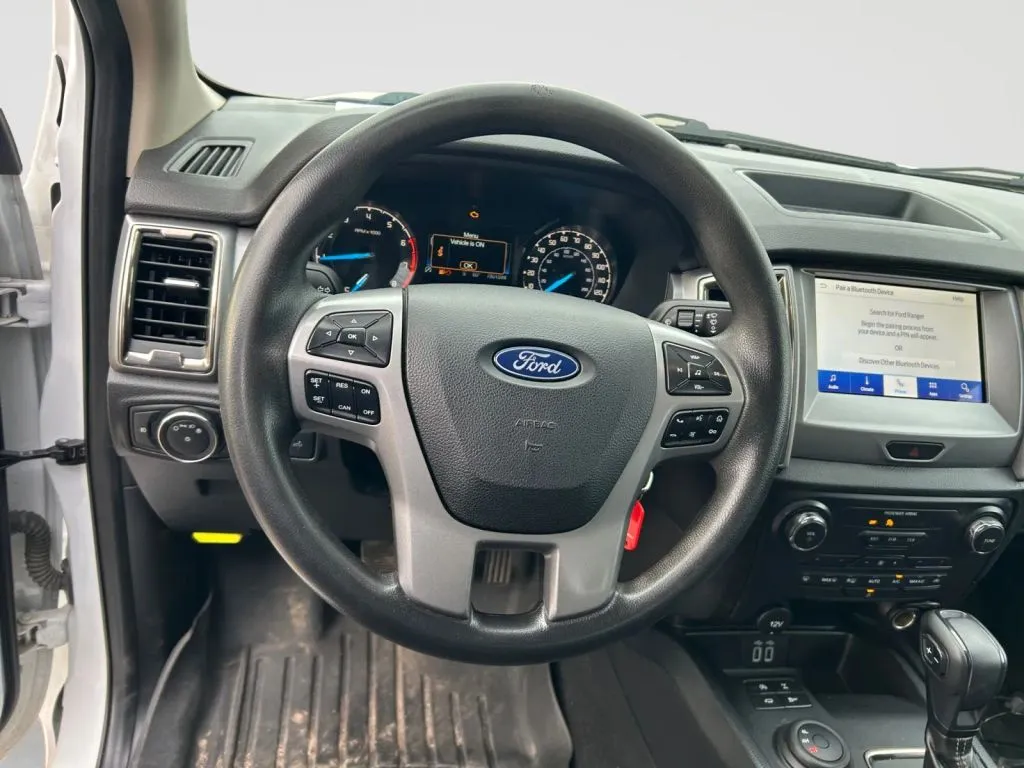 Ford Ranger photo 8