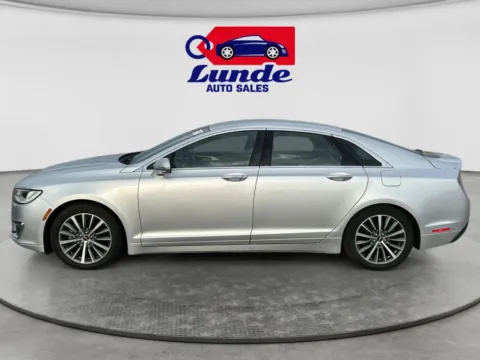 Photos of 2018 Lincoln MKZ Select Hybrid Sedan 4D for sale in Wadena, MN at Lunde Auto Sales - Wadena