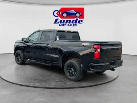 Photos of 2022 Chevrolet Silverado 1500 Limited Crew Cab Custom Trail Boss Pickup 4D 6 1/2 ft for sale in Wadena, MN at Lunde Auto Sales - Wadena
