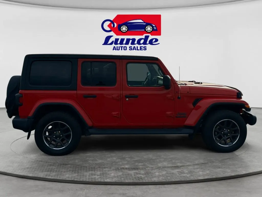 Jeep Wrangler photo 6