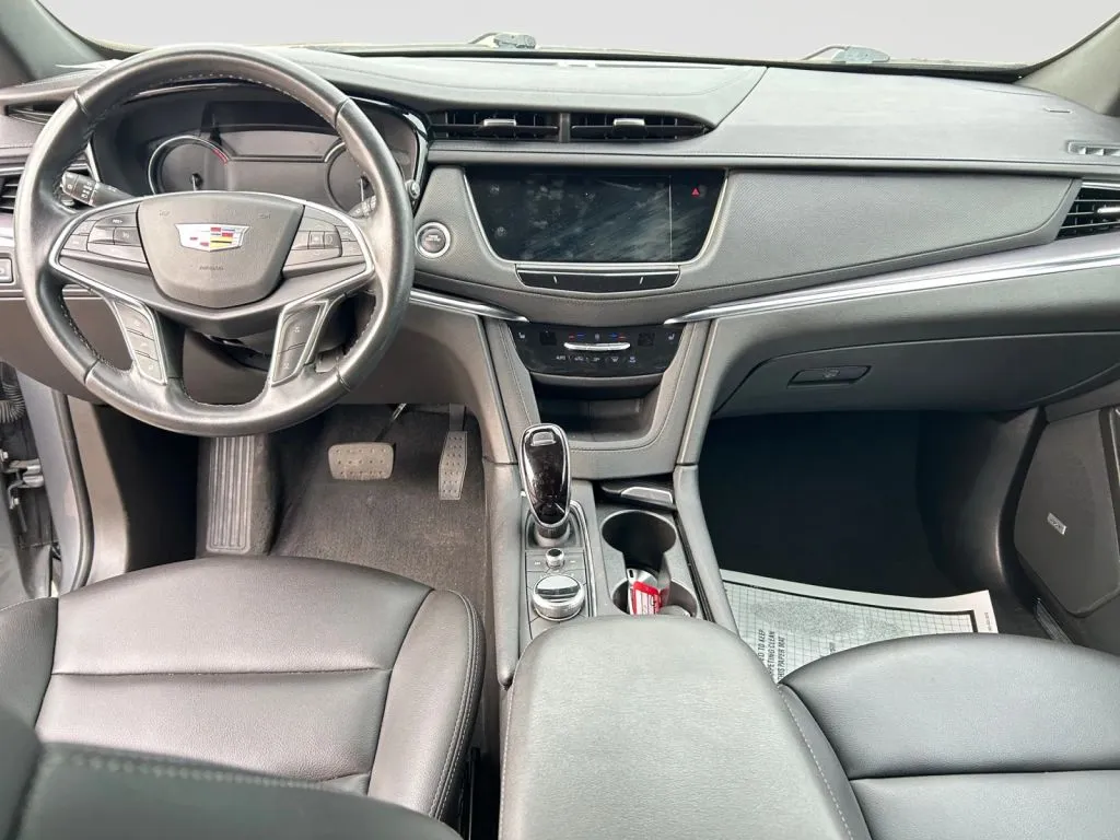 Cadillac XT5 photo 10