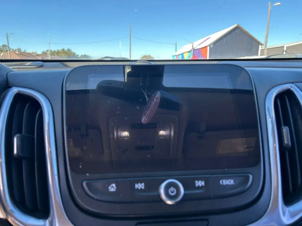 Chevrolet Equinox photo 21