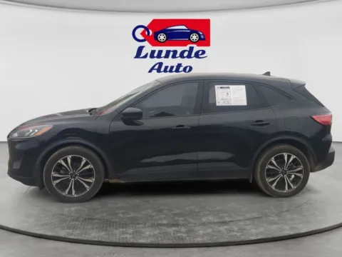 Photos of 2021 Ford Escape SE Sport Utility 4D for sale in Wadena, MN at Lunde Auto Sales - Wadena