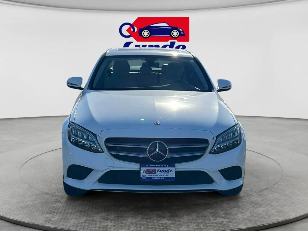 Mercedes-Benz C-Class photo 8