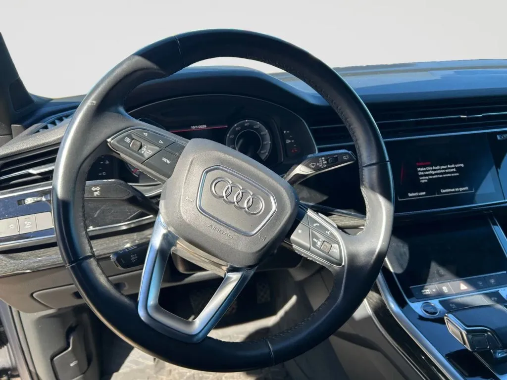 Audi Q7 photo 11