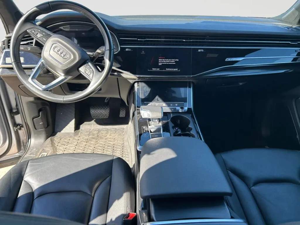 Audi Q7 photo 14