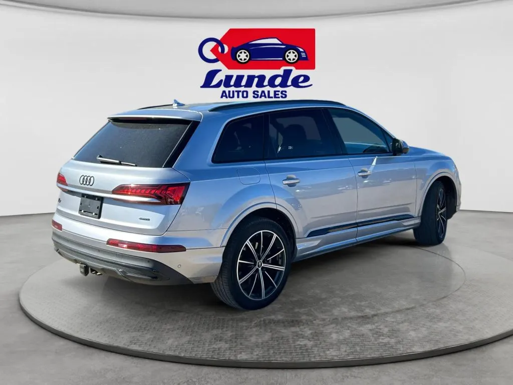 Audi Q7 photo 5
