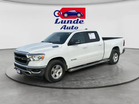 White 2022 Ram 1500 Crew Cab Big Horn Pickup 4D 6 1/3 ft for sale in Wadena, MN