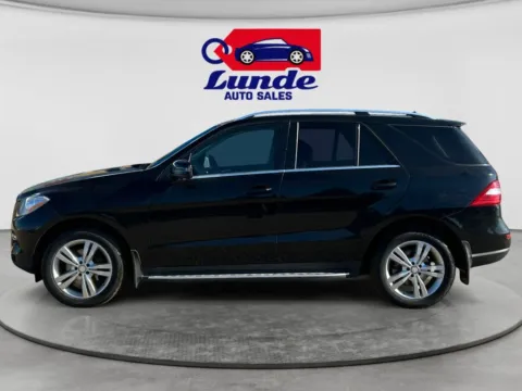 Photos of 2014 Mercedes-Benz M-Class ML 350 4MATIC Sport Utility 4D for sale in Wadena, MN at Lunde Auto Sales - Wadena